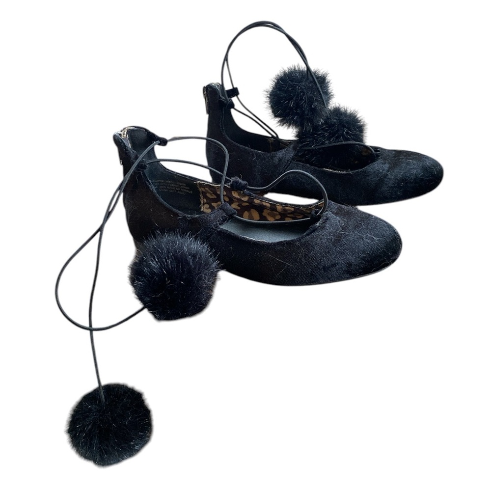 Sugar Girls Black Zip Up Flats with Fuzzy Pom Pom Ties, Size 1 Big Girl